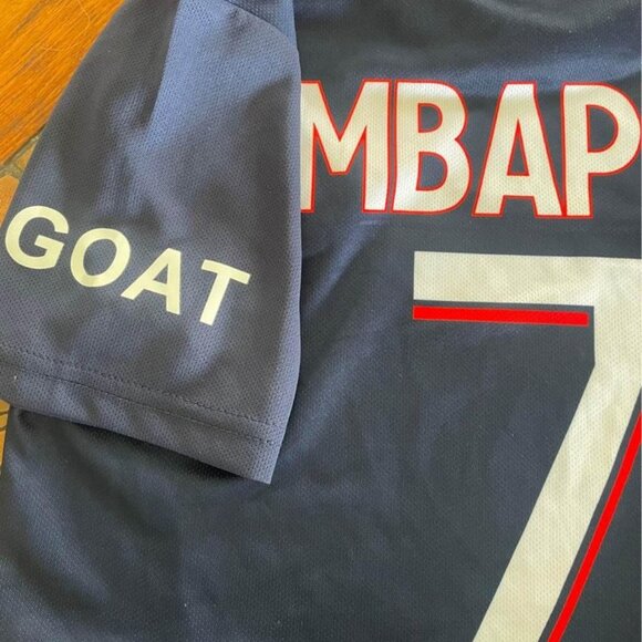 Mbappe PSG Jersey and shorts youth size 24, or child size medium - Picture 2 of 3